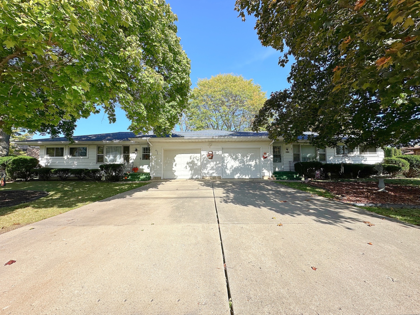 1600 E 1st Street