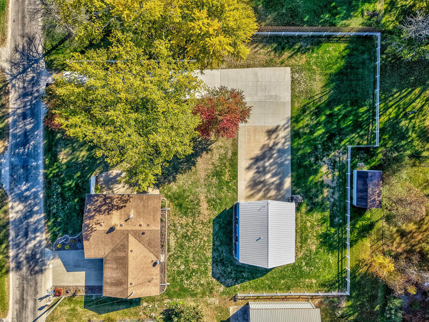 605 Pinetree Road