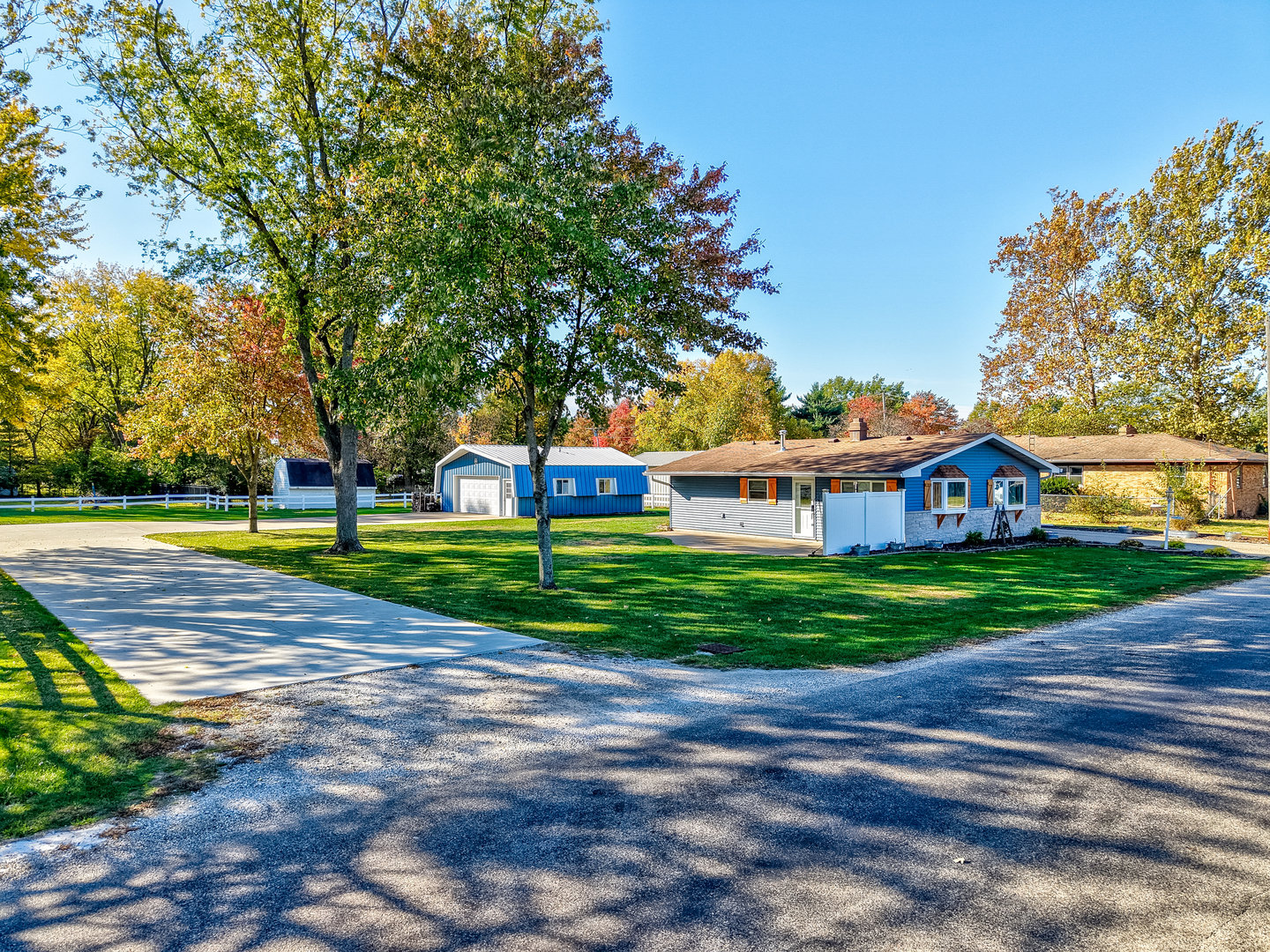 605 Pinetree Road