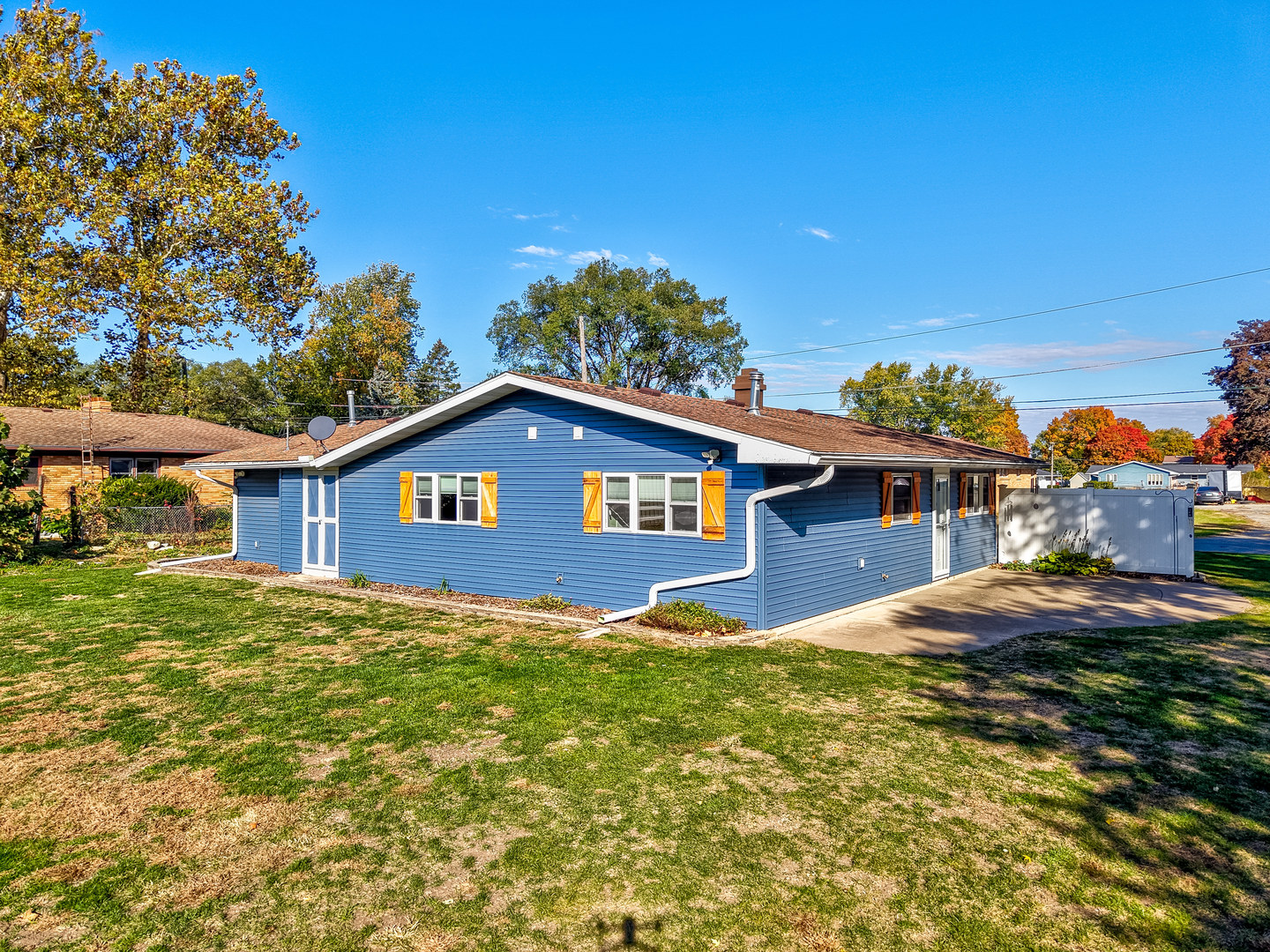 605 Pinetree Road