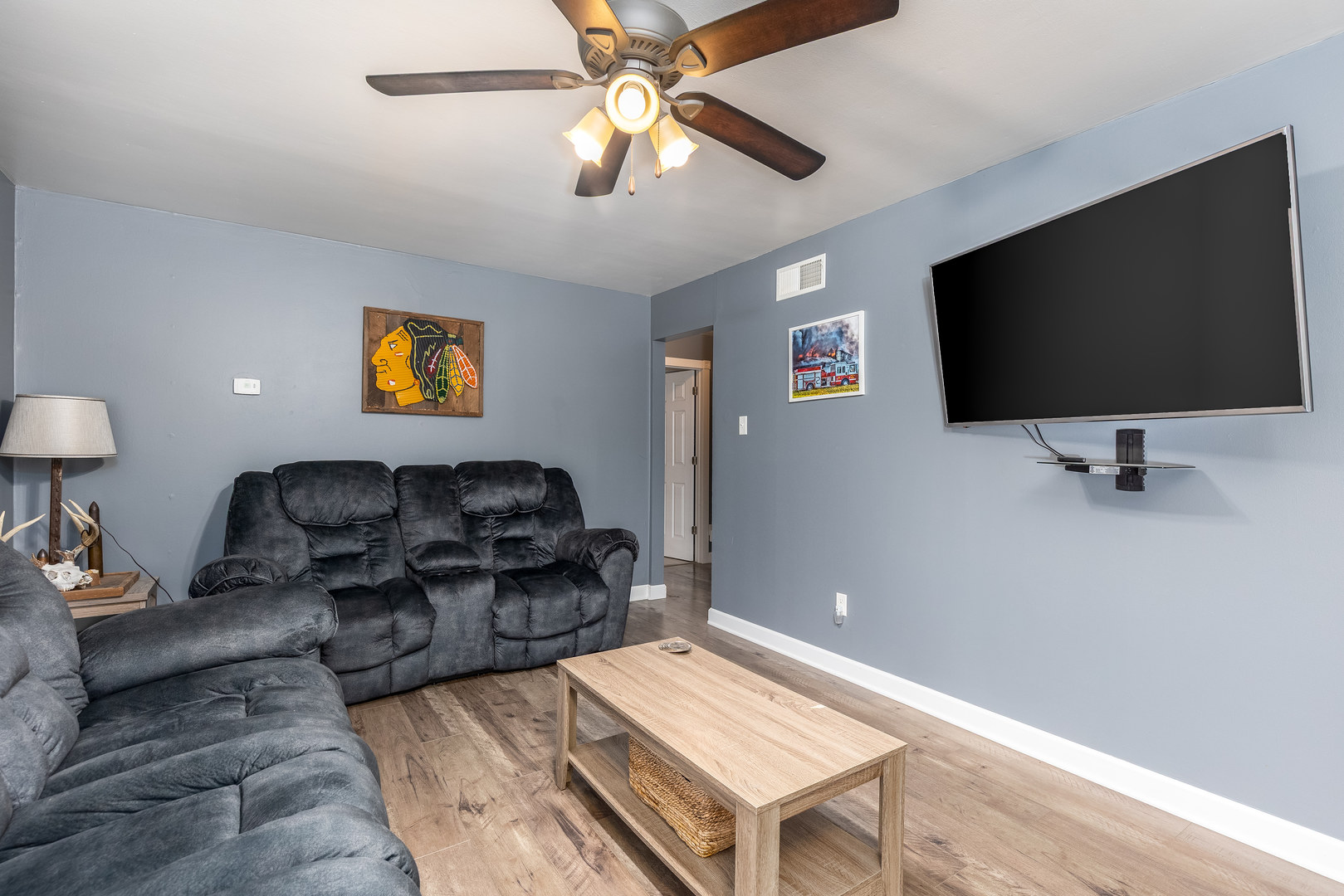 1409 Little Main Street