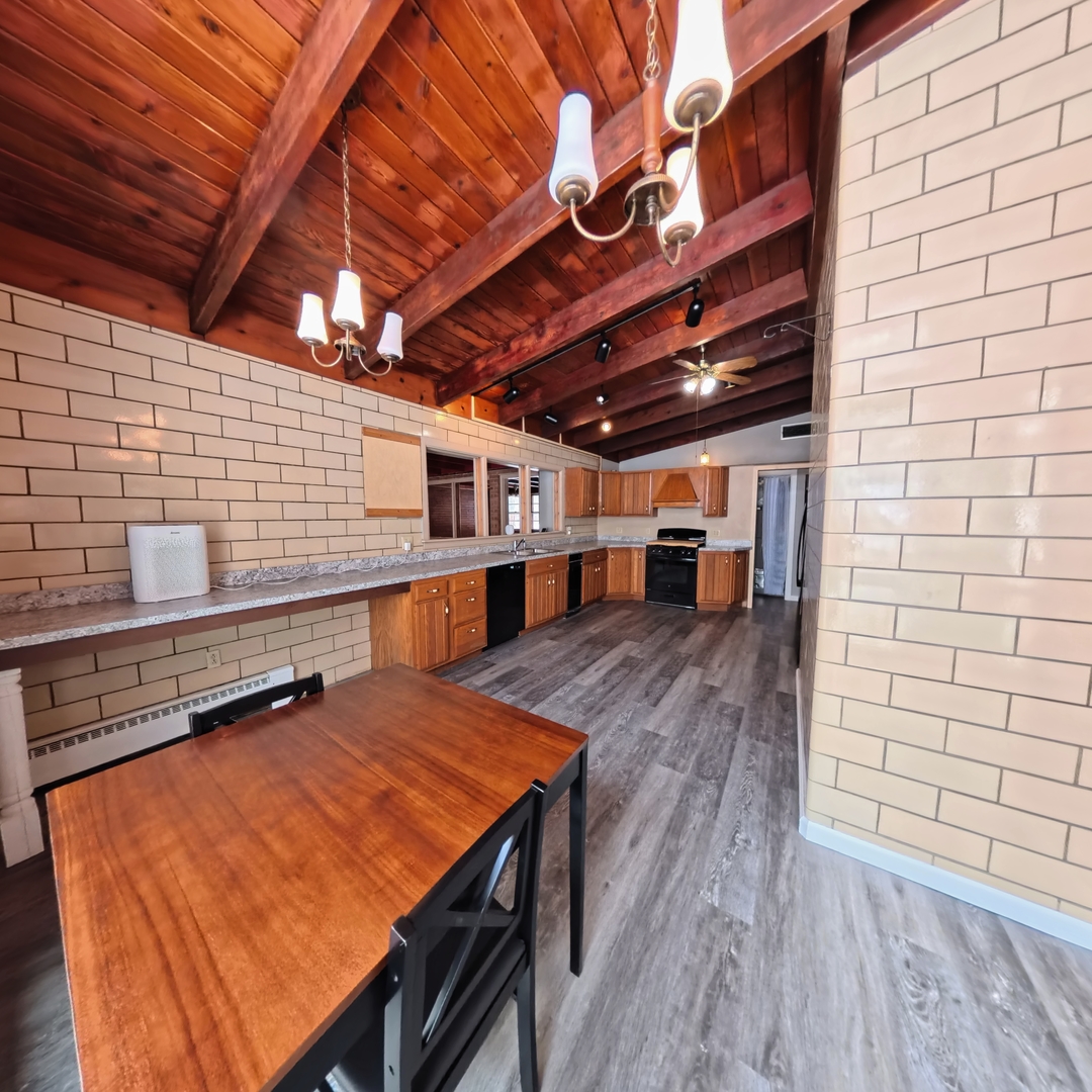 143 W 1st Street