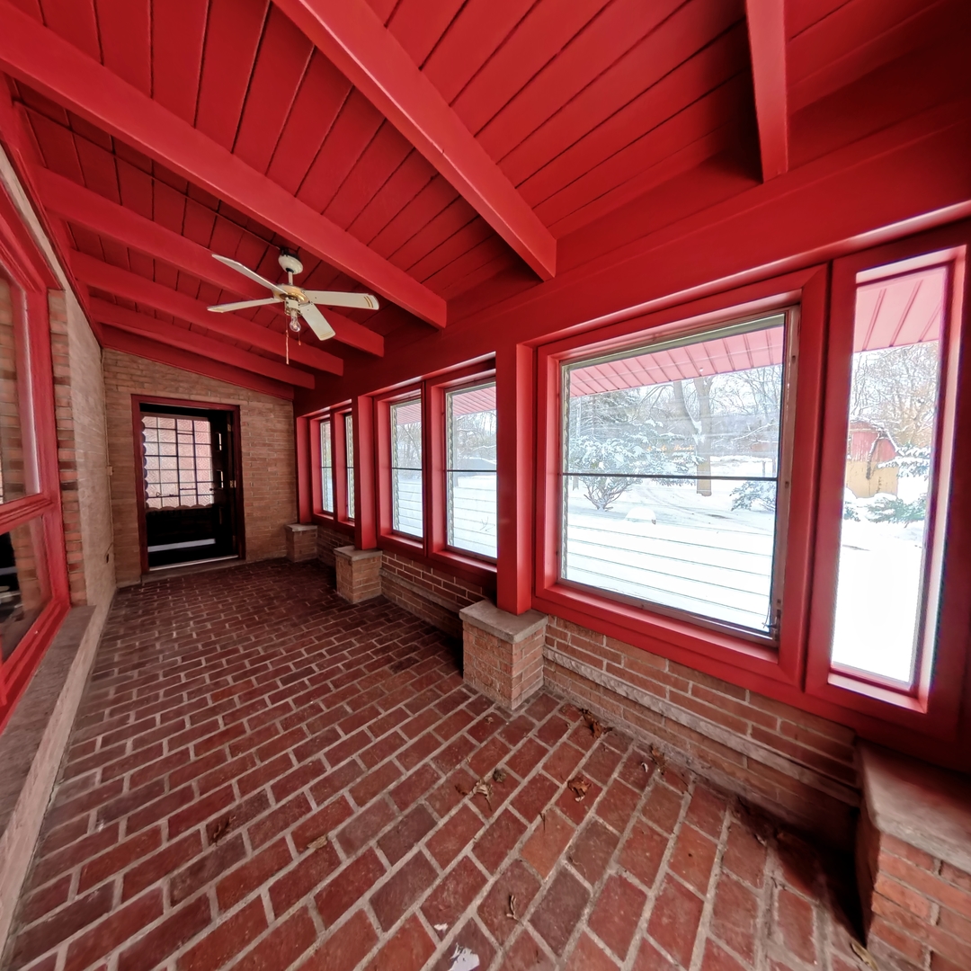 143 W 1st Street