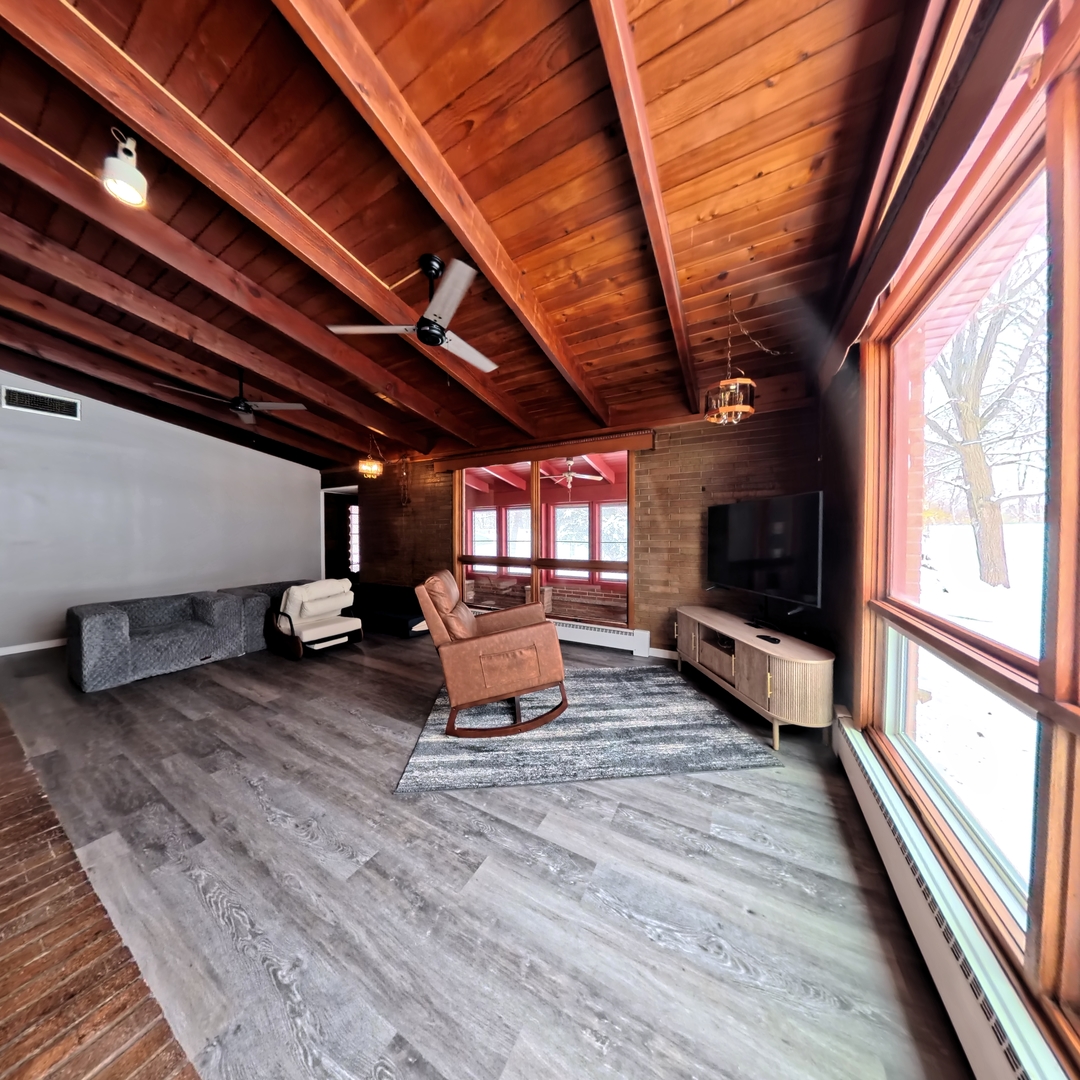 143 W 1st Street