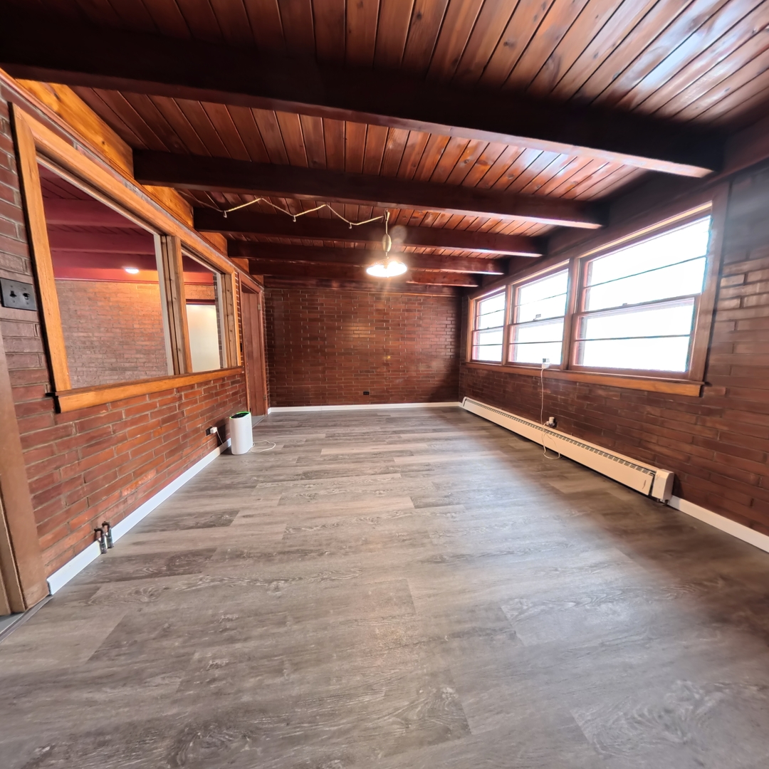 143 W 1st Street