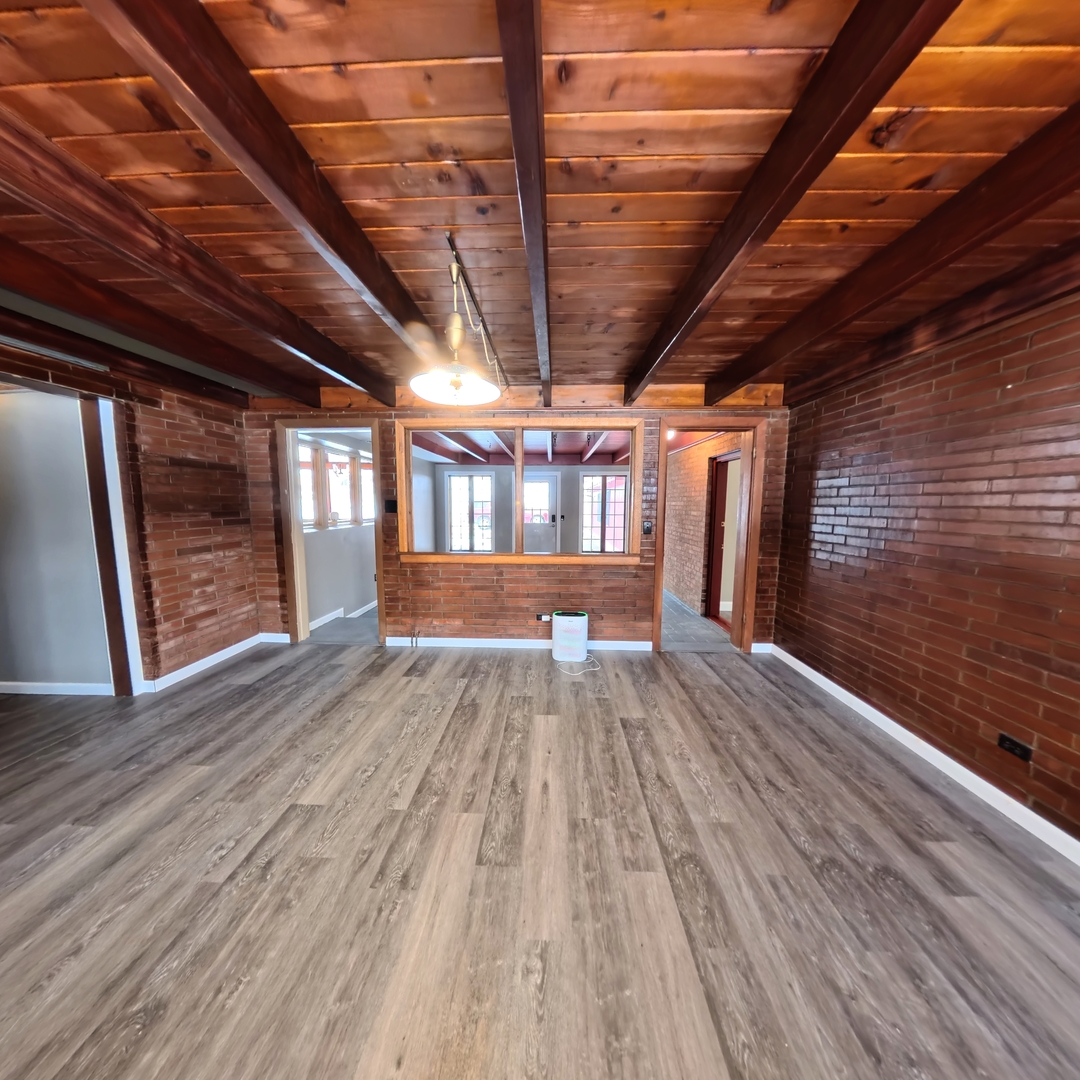 143 W 1st Street
