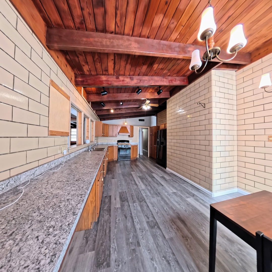 143 W 1st Street