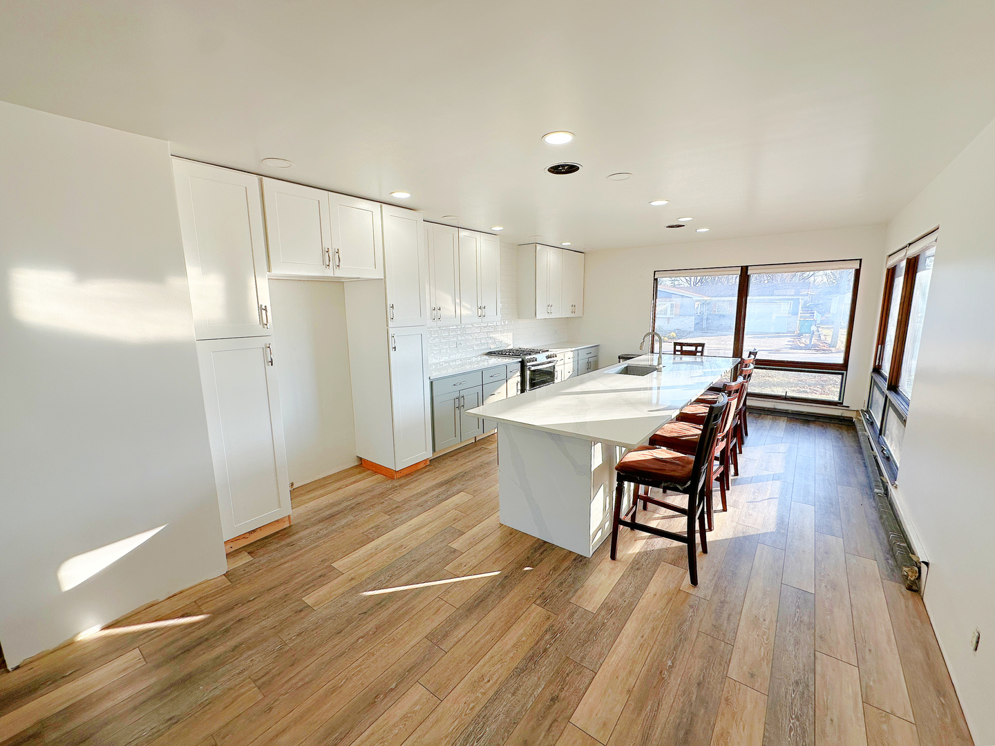 608 Pine Tree Road