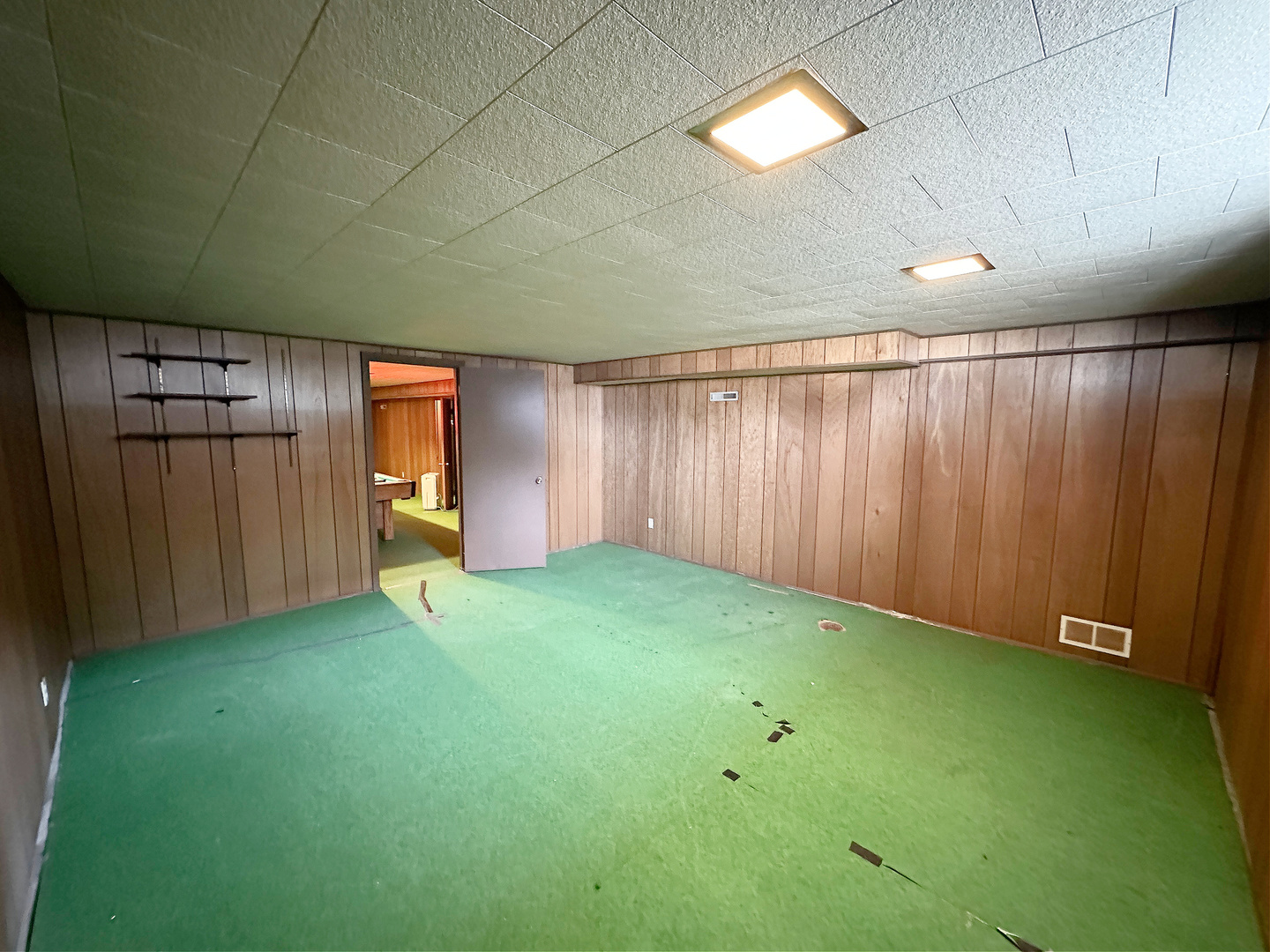 1605 Sharon Road