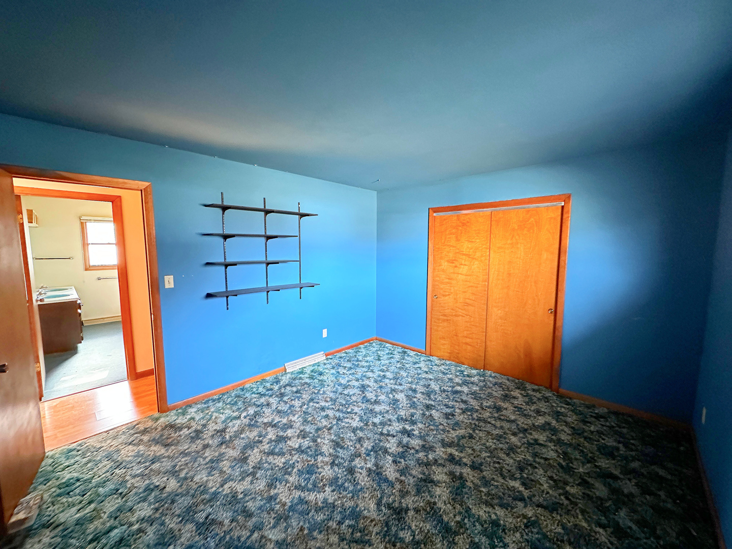 1605 Sharon Road
