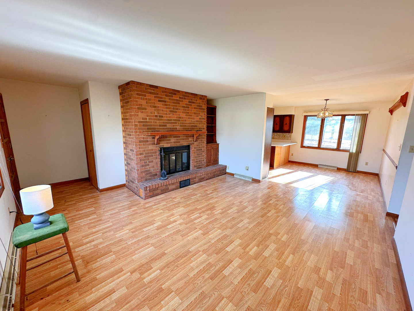 1605 Sharon Road