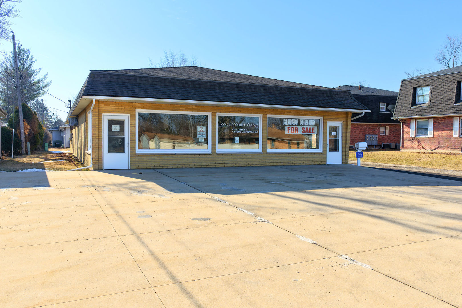 1303 E Circle Drive