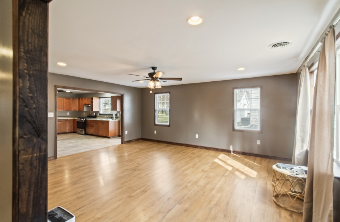 138 W 1st Street