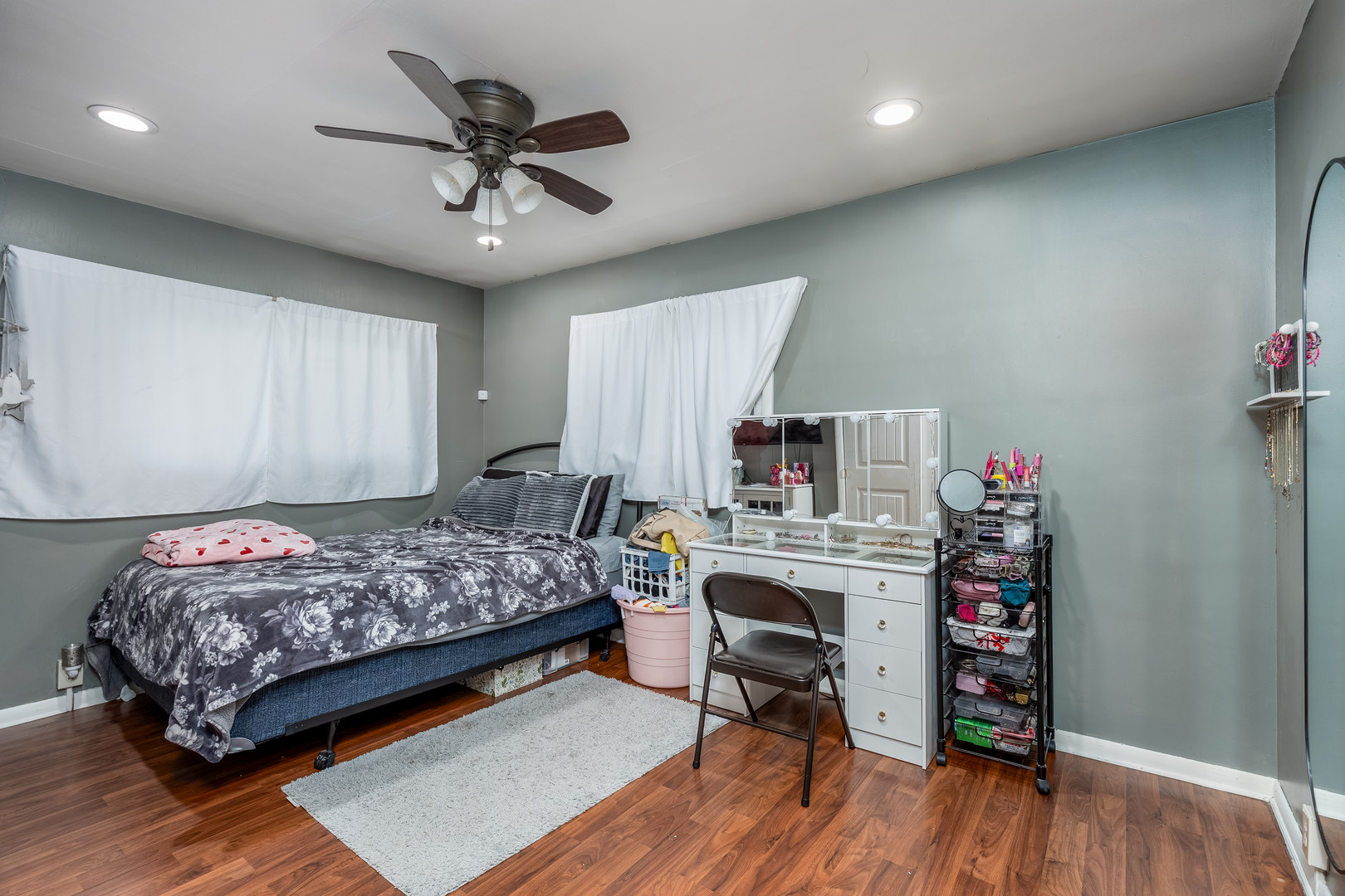 1519 E IL Route 18