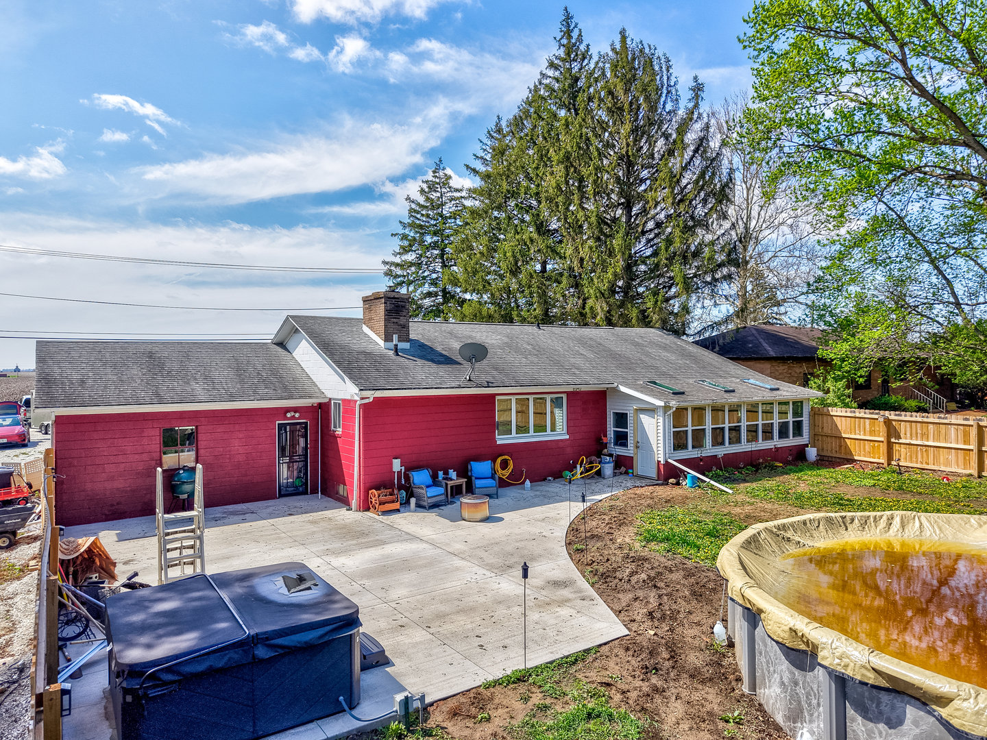1519 E IL Route 18