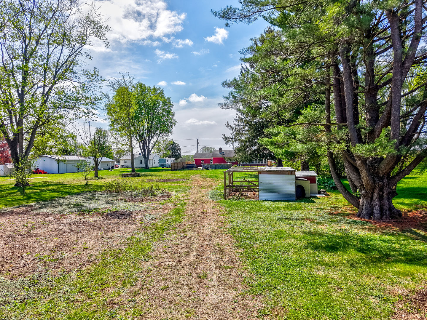 1519 E IL Route 18