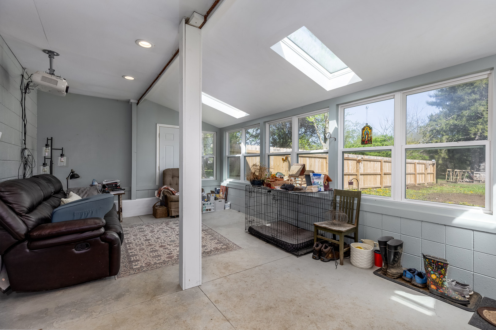 1519 E IL Route 18