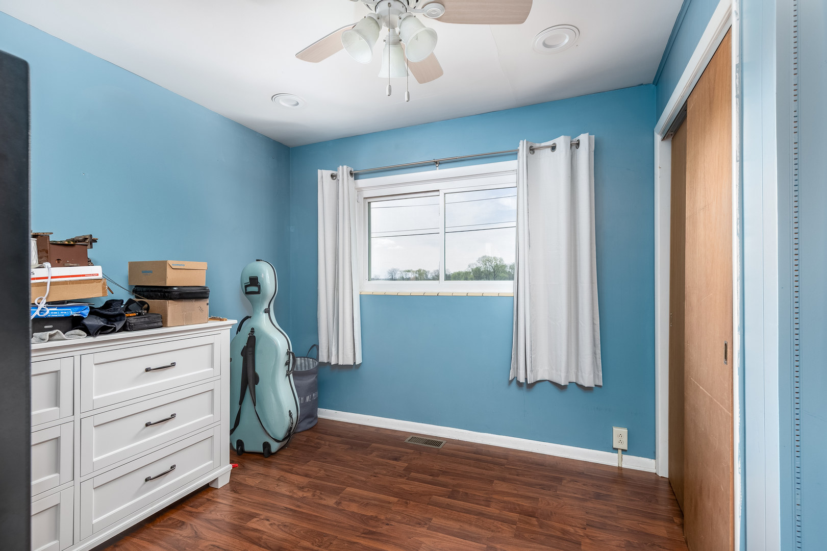 1519 E IL Route 18