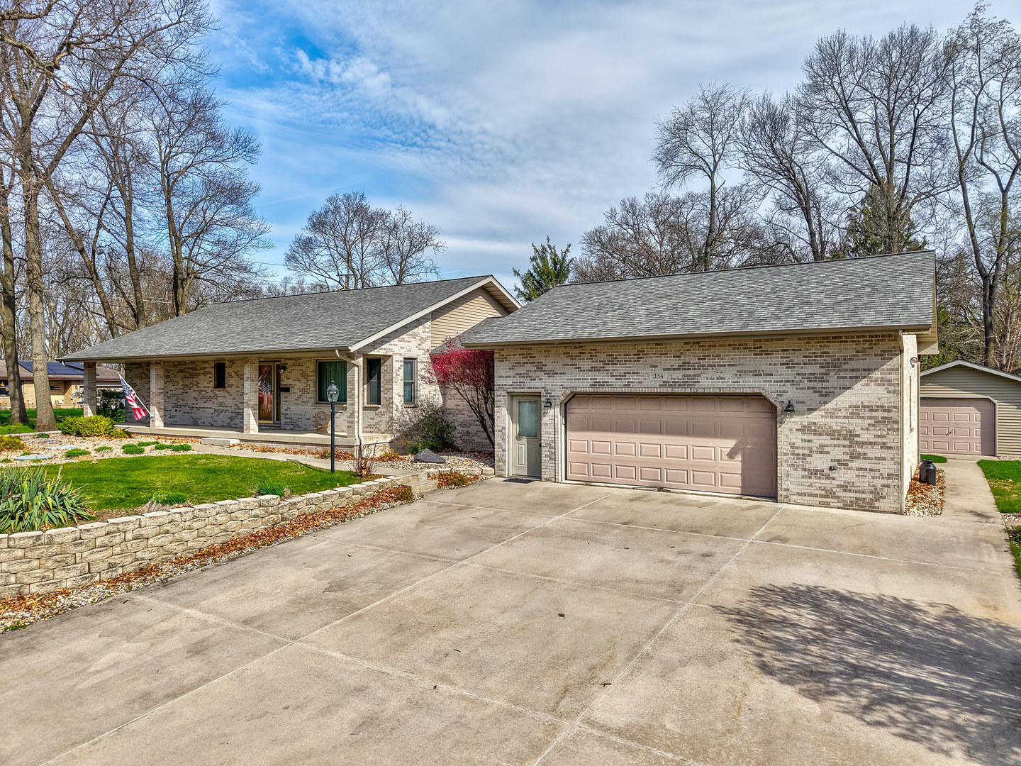 334 S Oak Lane