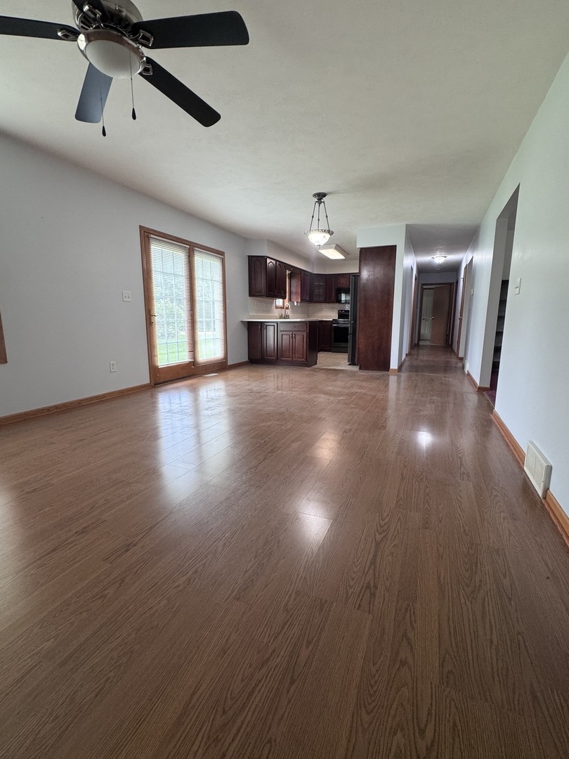 1380 N 1789th Road