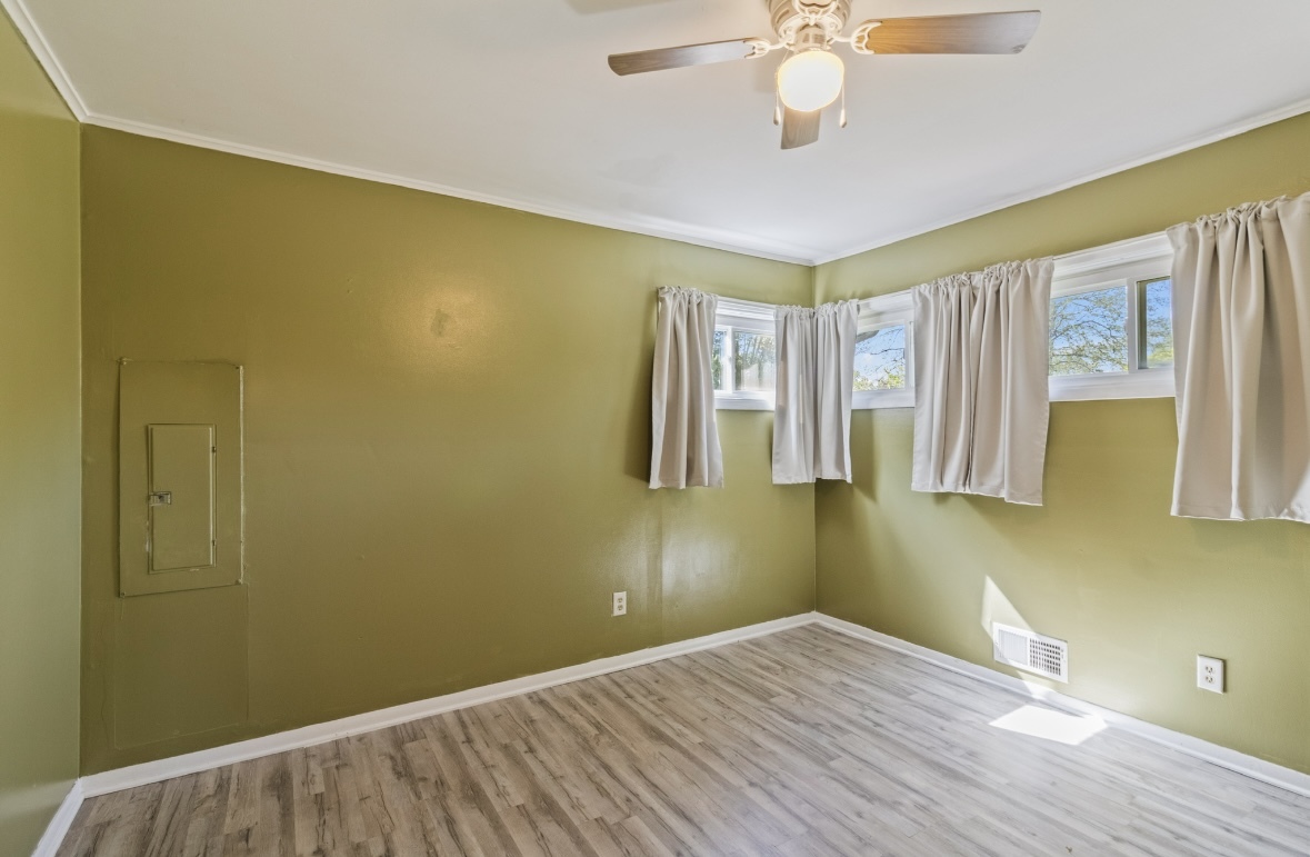 1507 Schultz Place