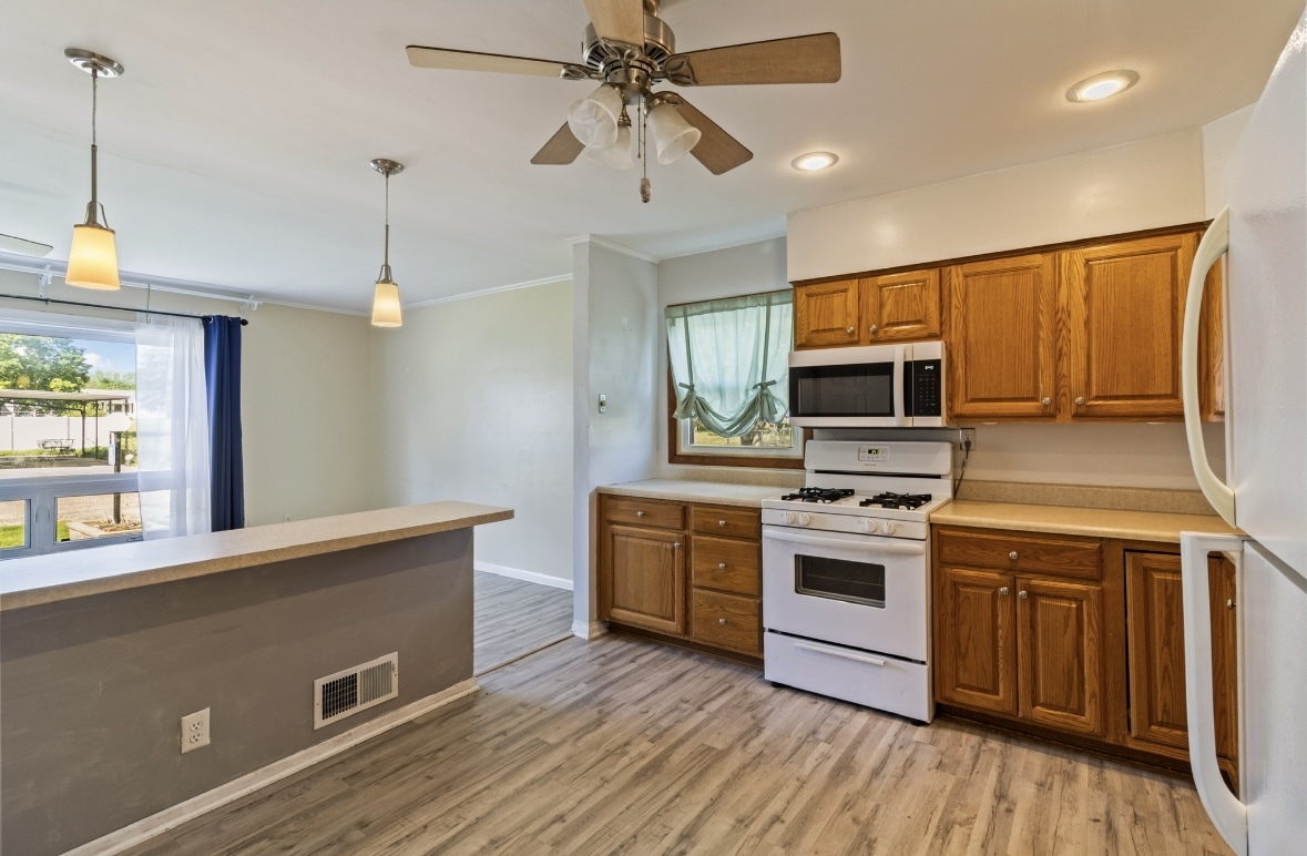 1507 Schultz Place