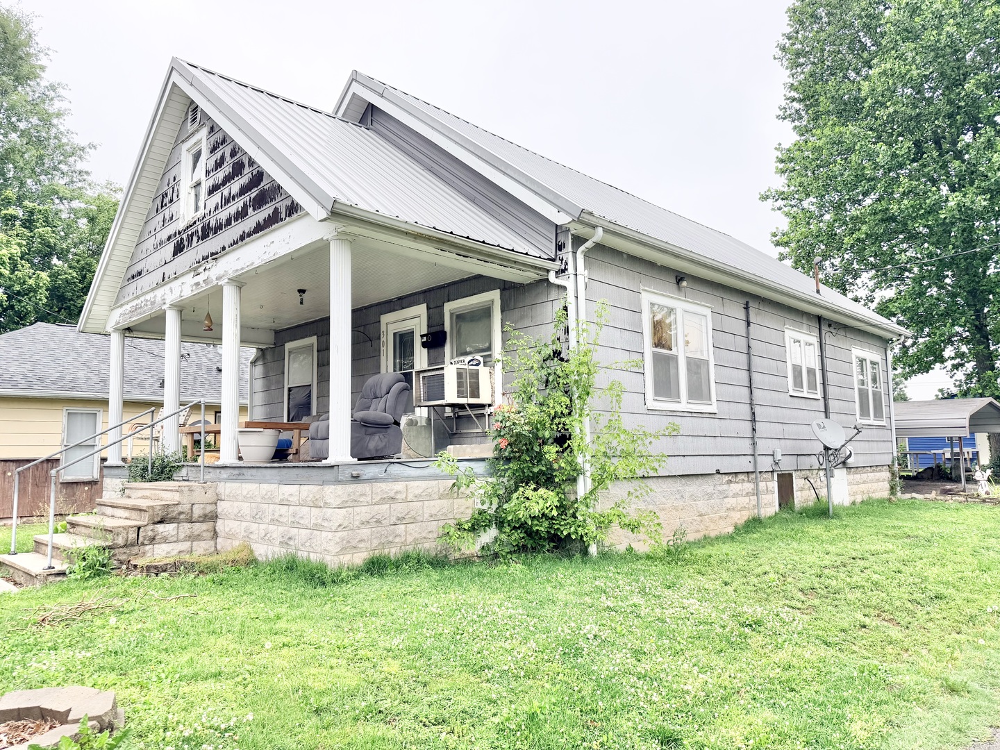 301 N Mclaren Street