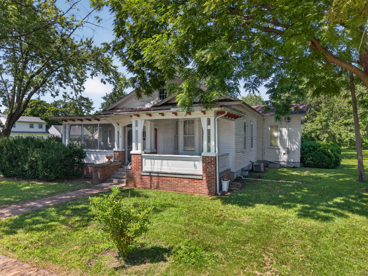 706 Fuller Avenue