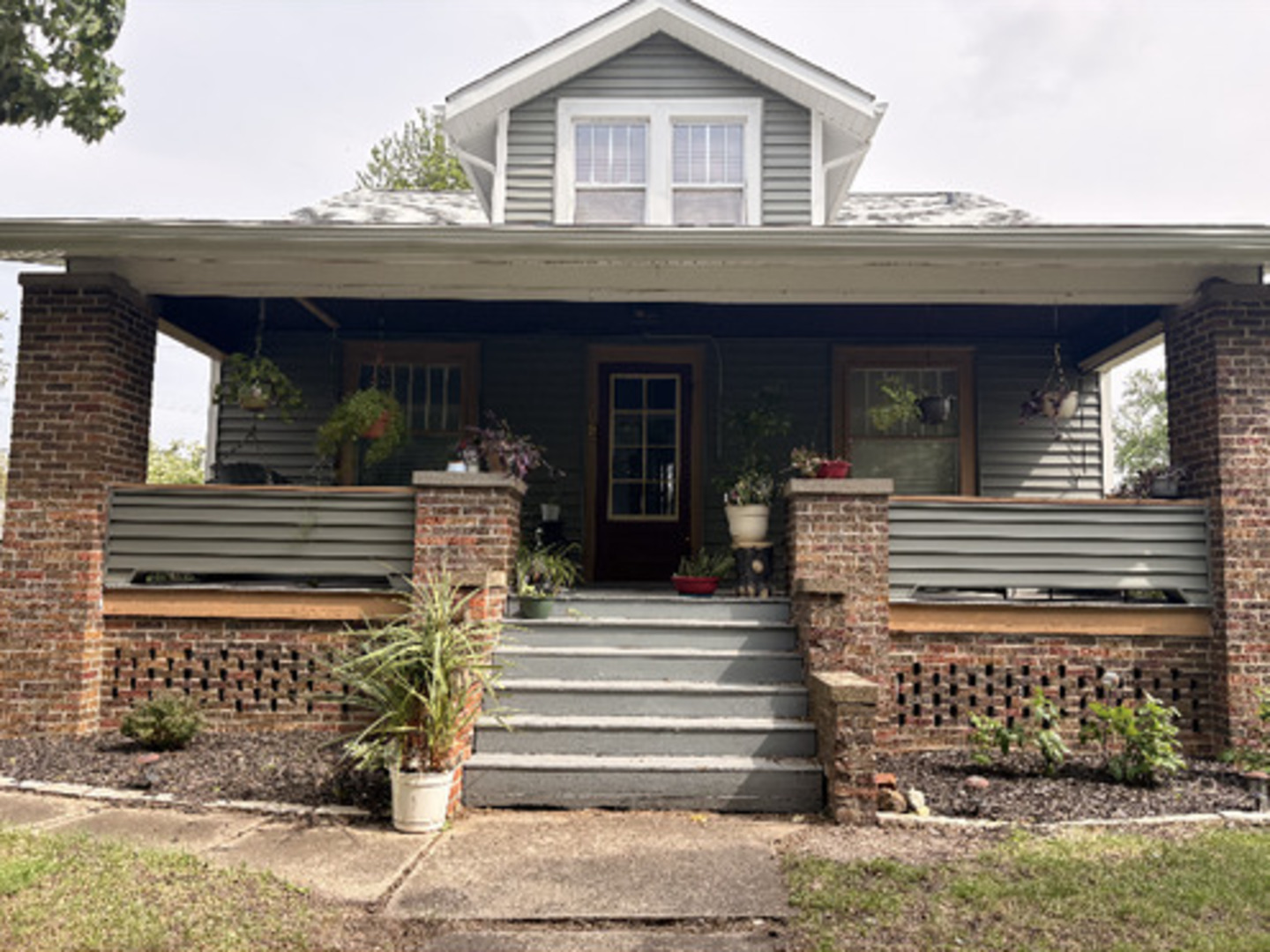 109 Washington Street