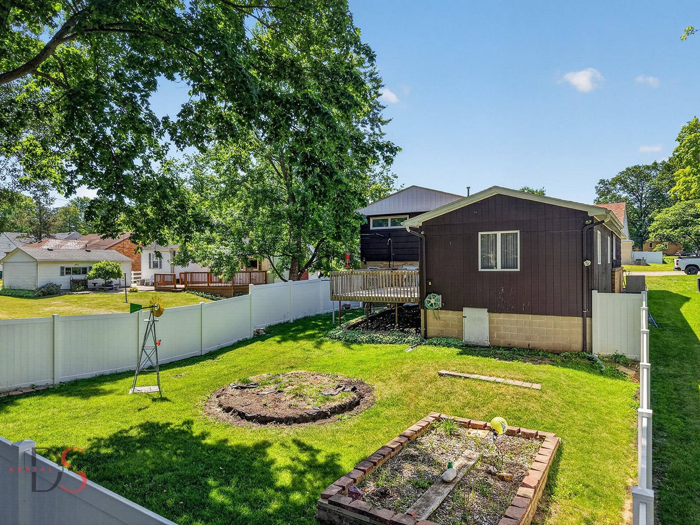 416 W Bluff Street