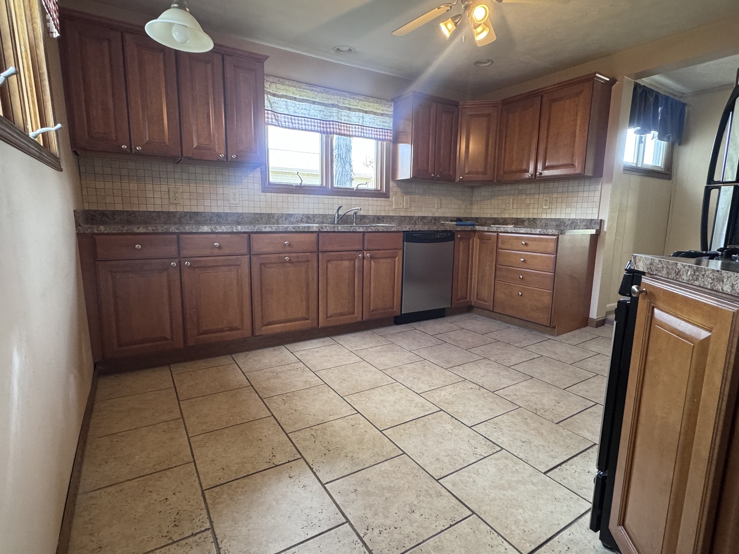 408 E Elm Street