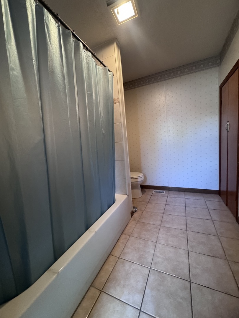 408 E Elm Street