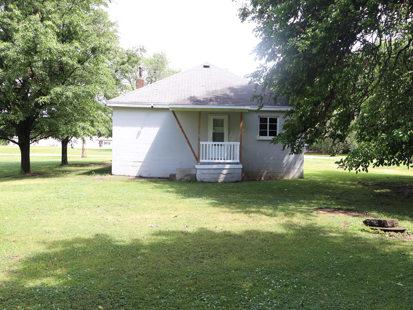 315 W 3rd Street