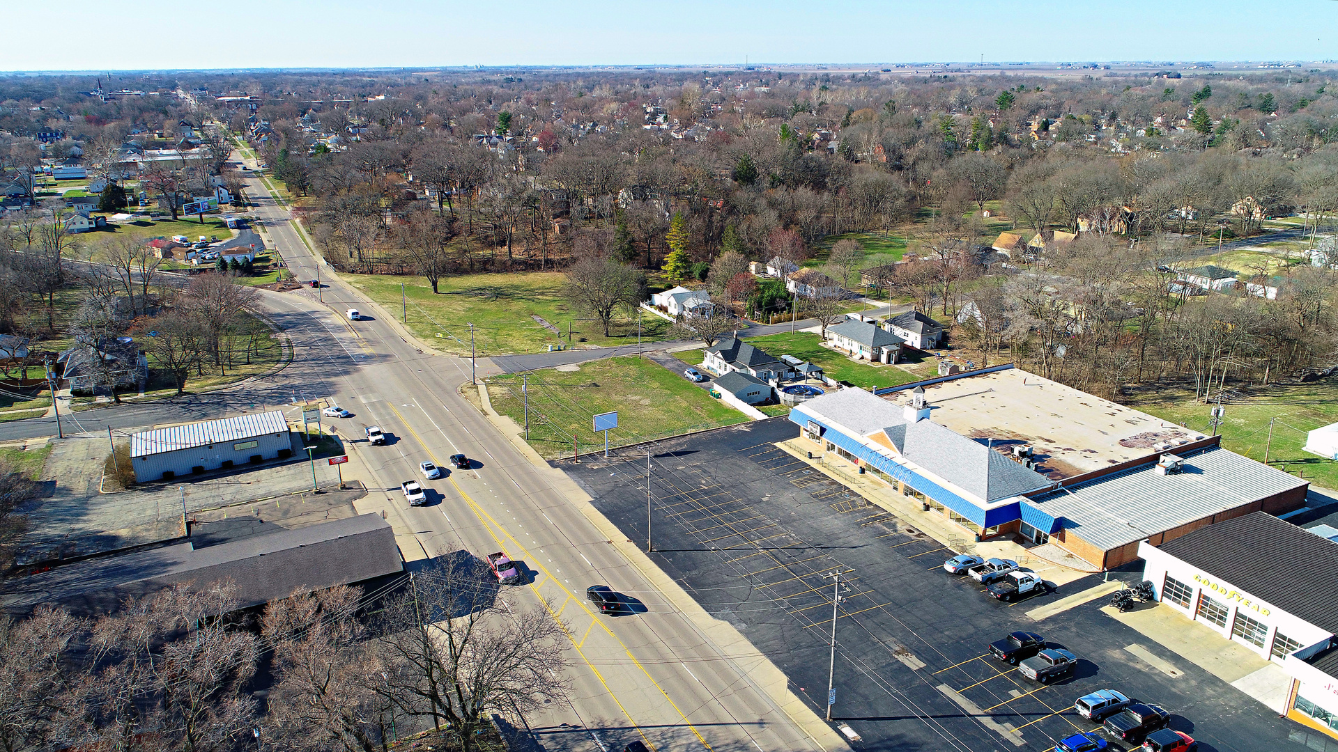 1412 N Bloomington Street Unit: 1406-1408-1410