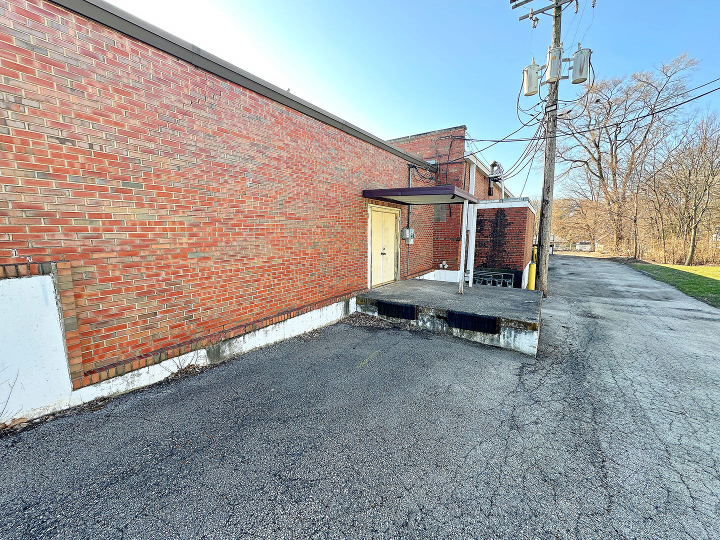 1412 N Bloomington Street Unit: 1406-1408-1410