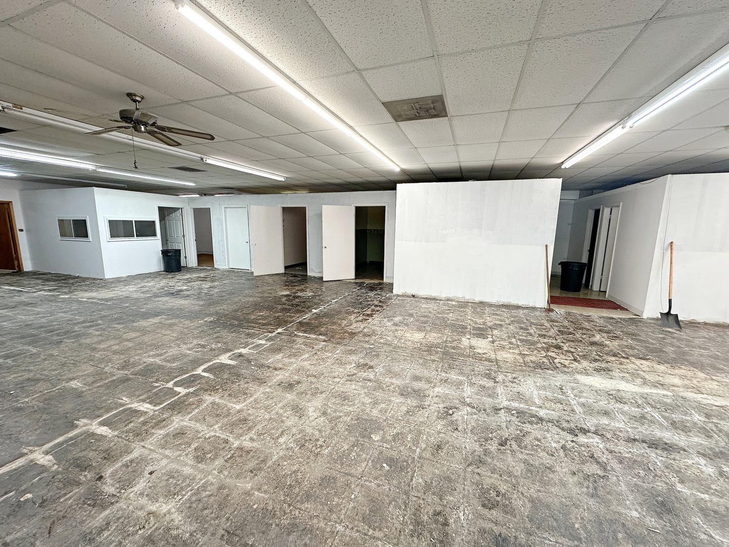 1412 N Bloomington Street Unit: 1406-1408-1410