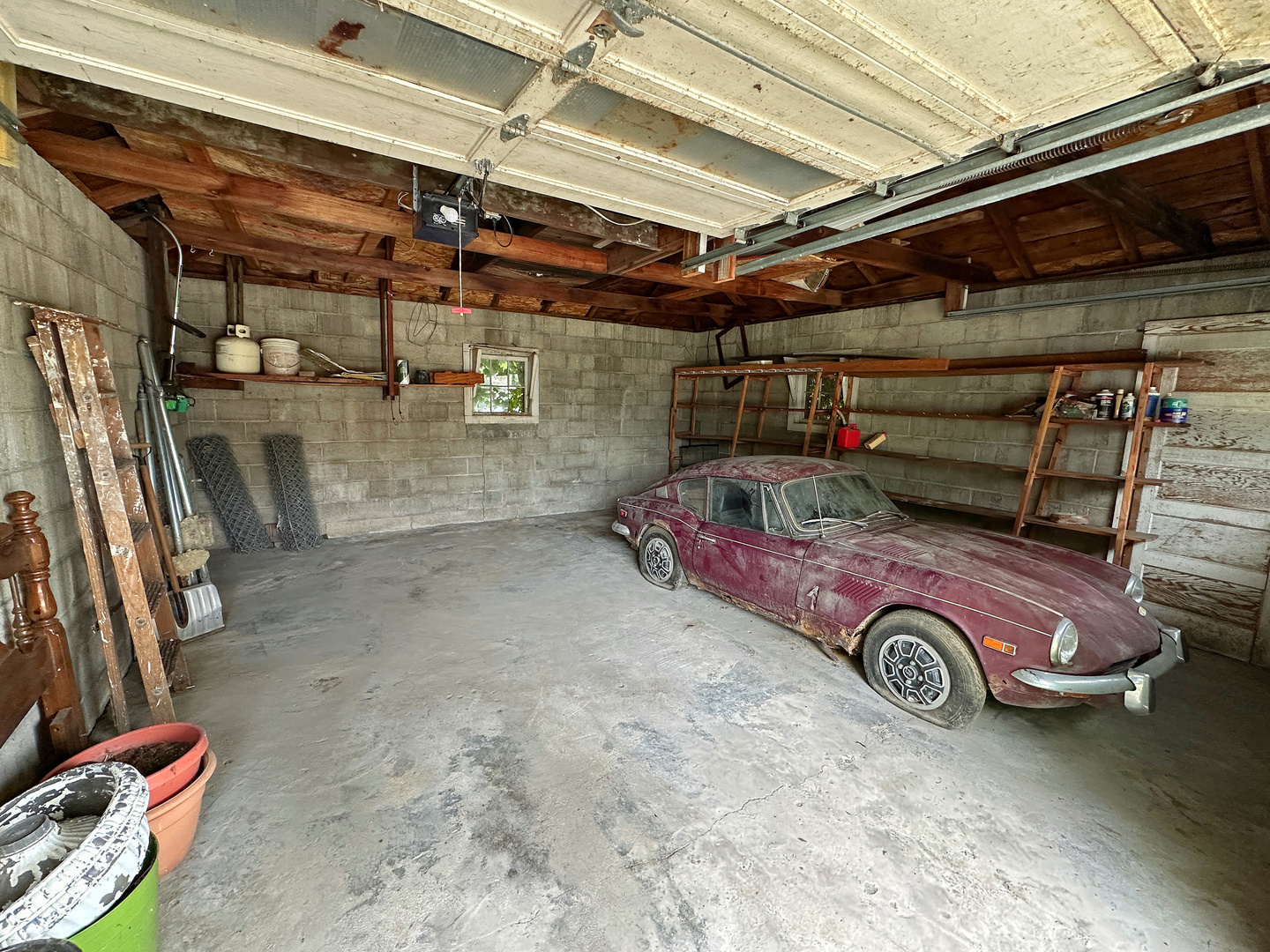 211 S Bloomington Street