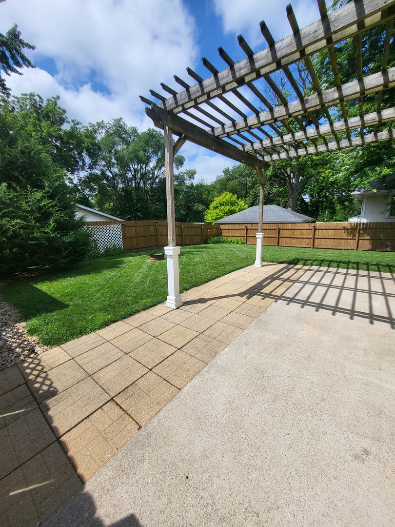 107 E 1st Street