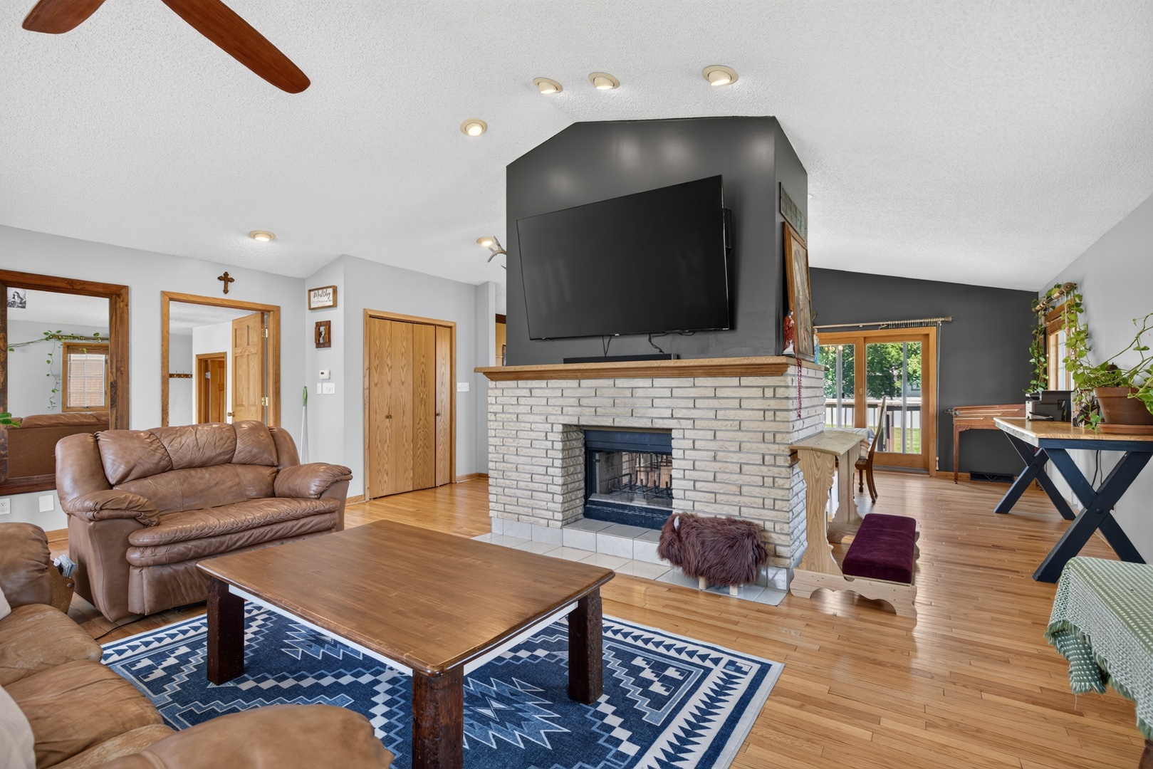1722 Sharon Road