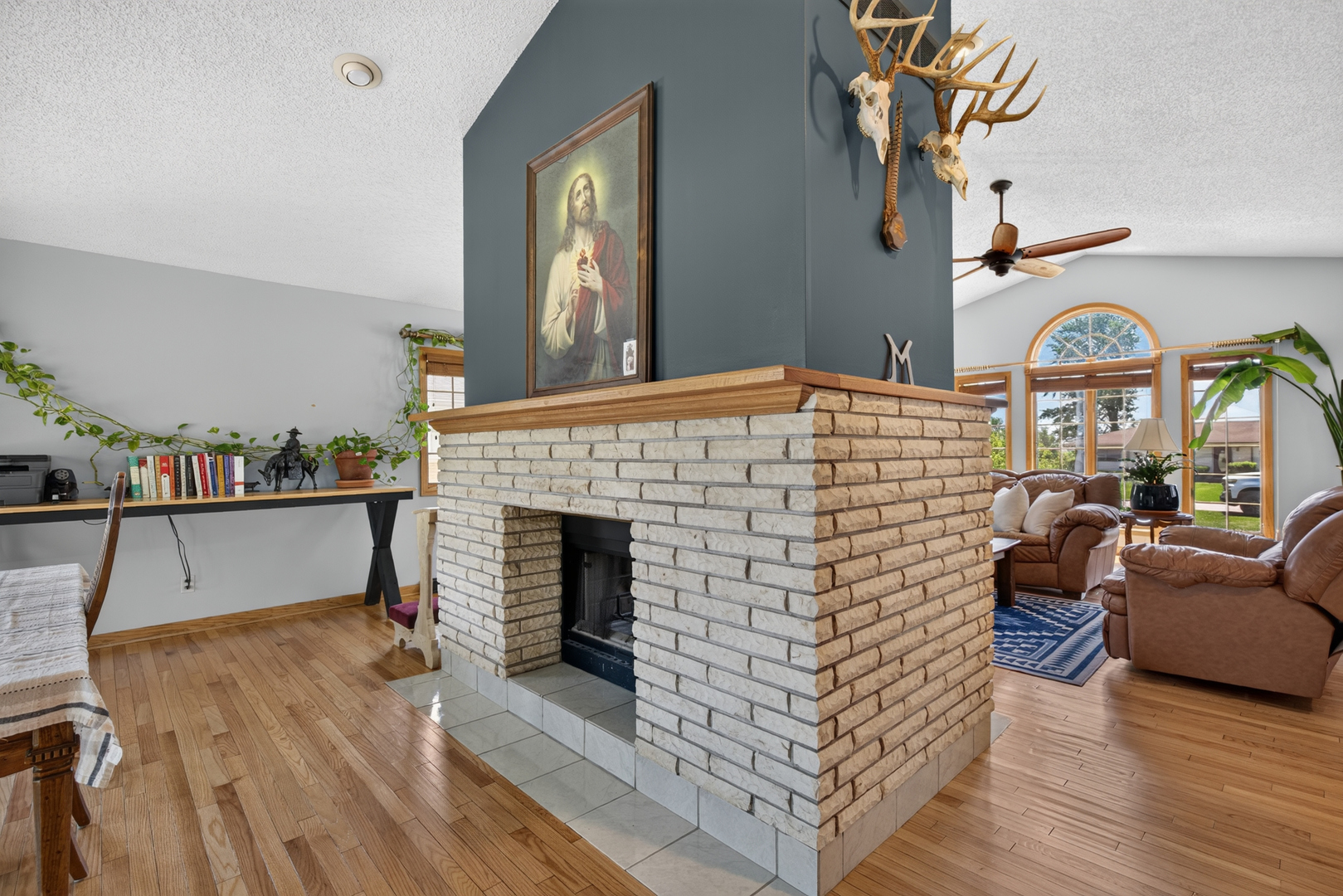 1722 Sharon Road