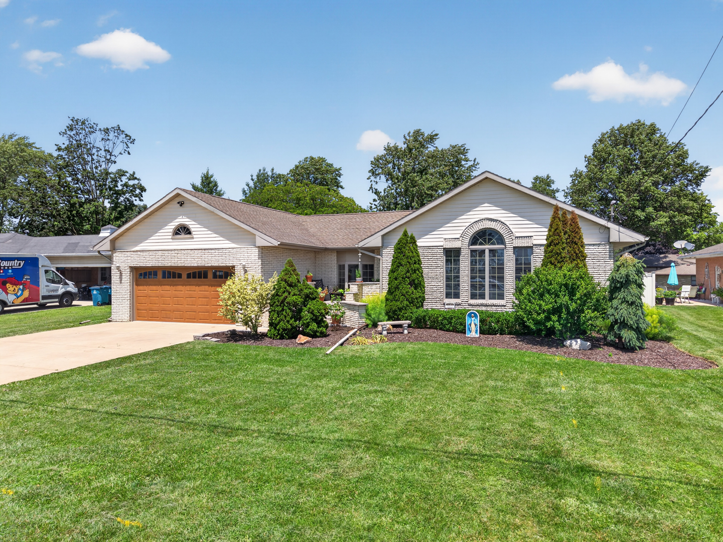 1722 Sharon Road