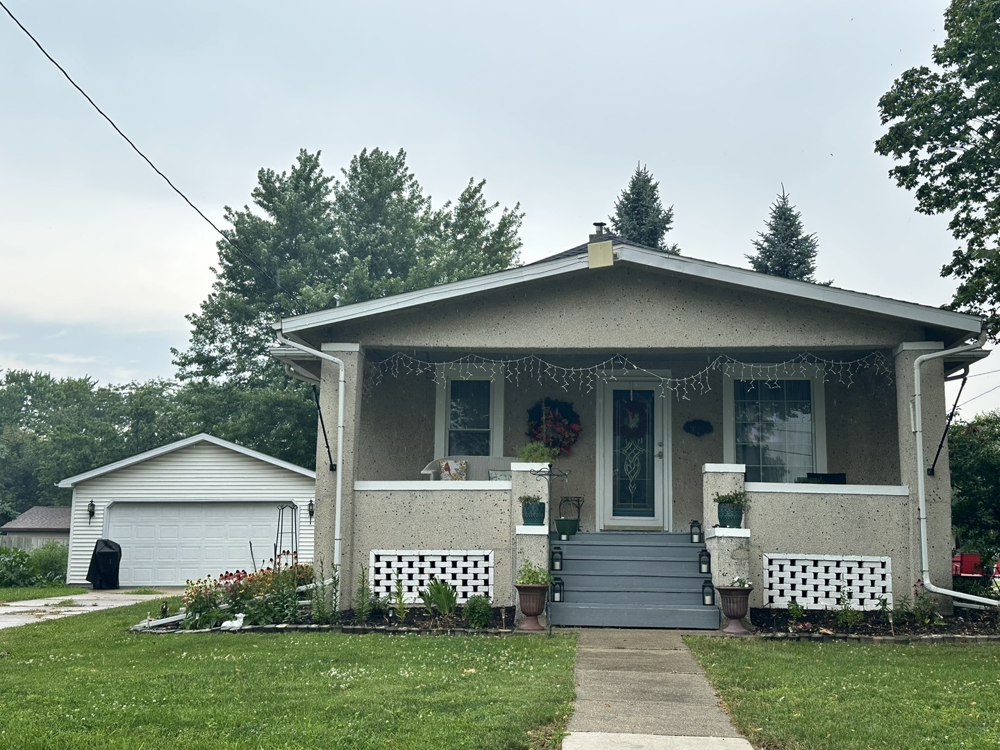 1016 E Bronson Street
