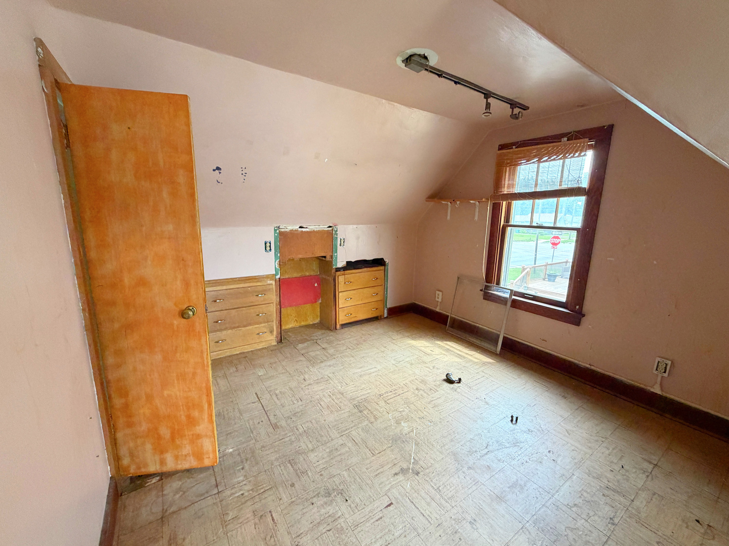 105 E 12th Street