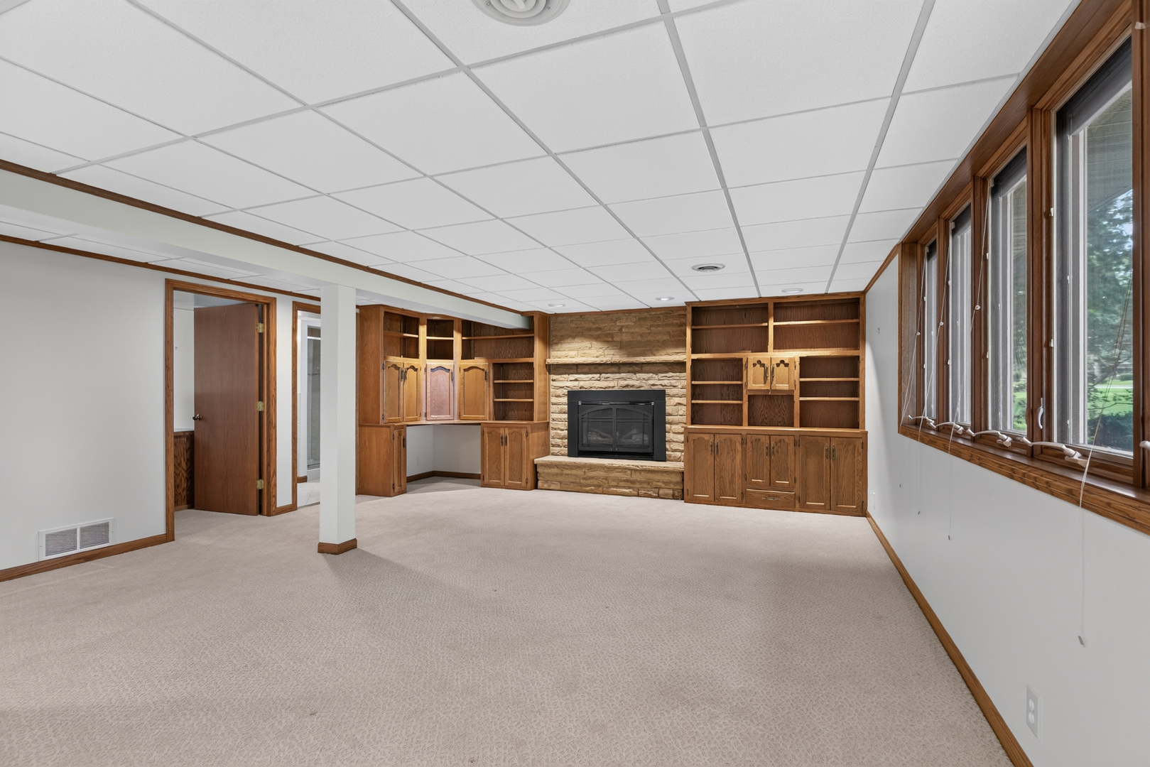 5 N Acres Drive
