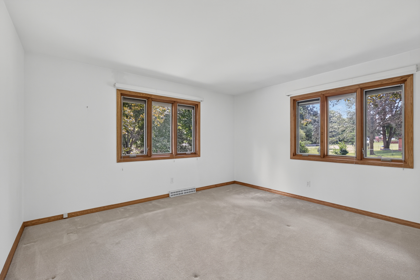 5 N Acres Drive