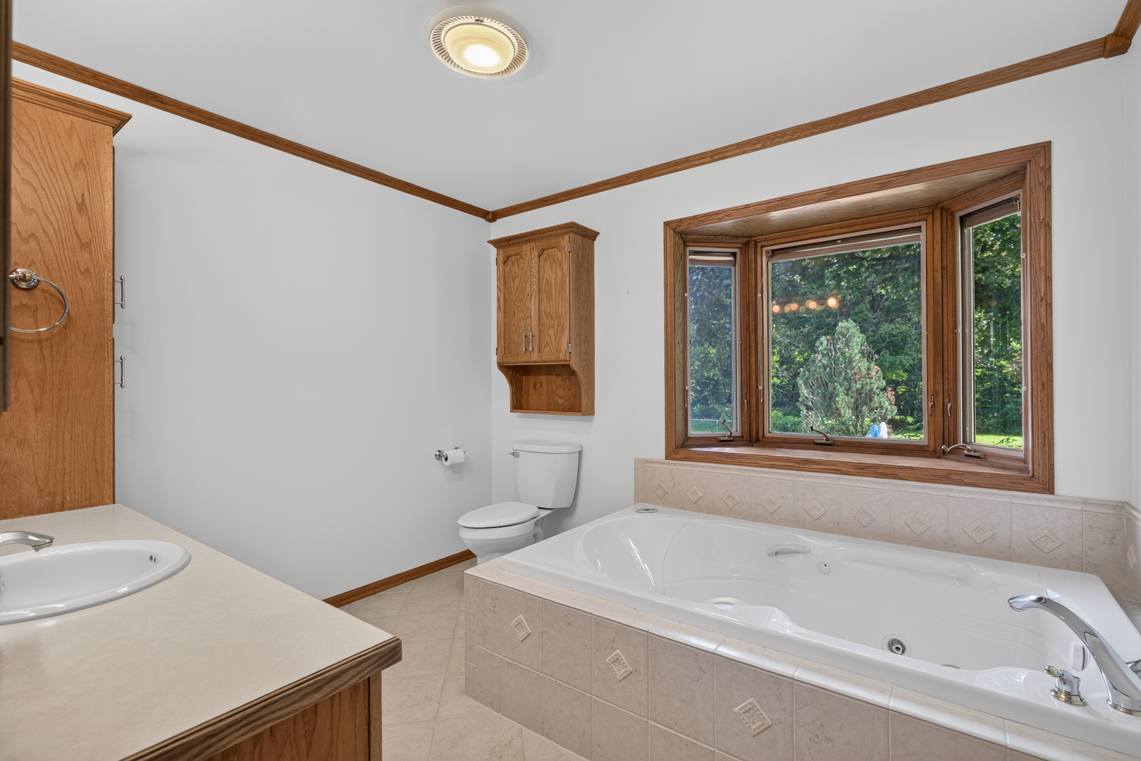 5 N Acres Drive