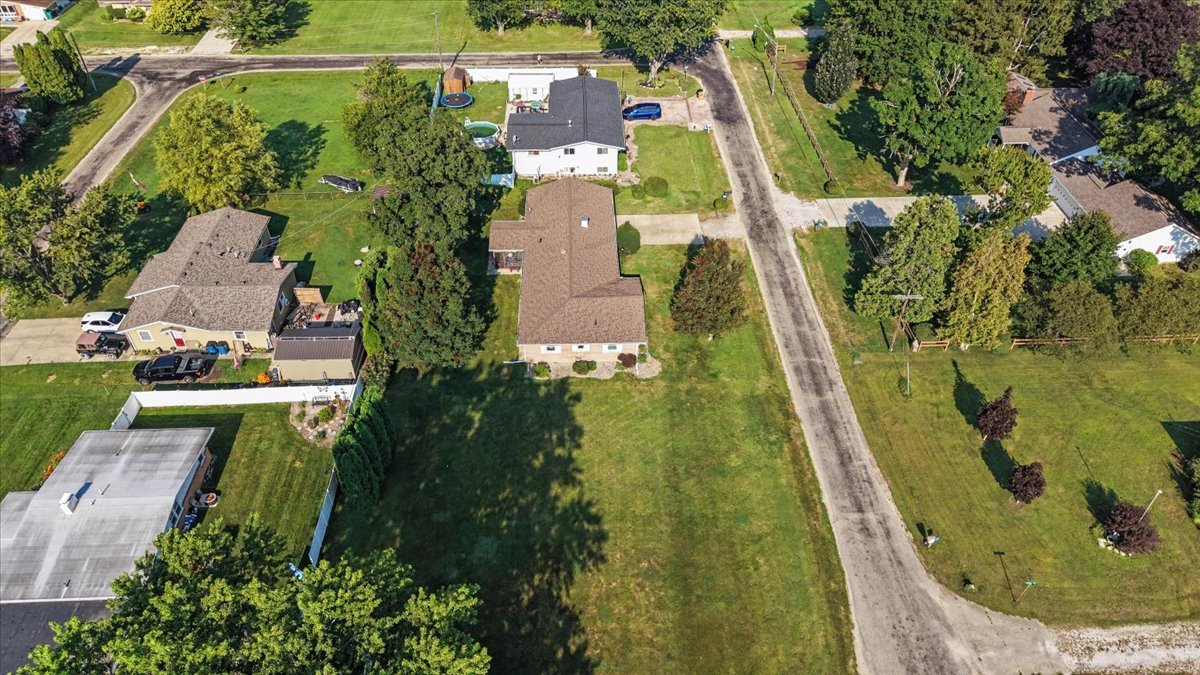 509 Pine Tree Road