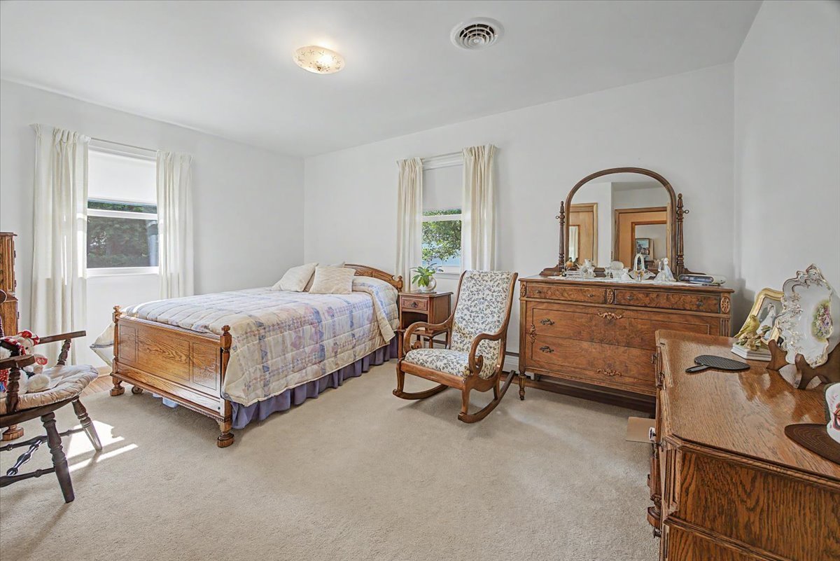 509 Pine Tree Road
