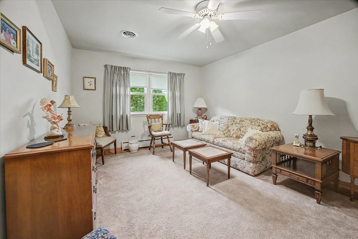 509 Pine Tree Road