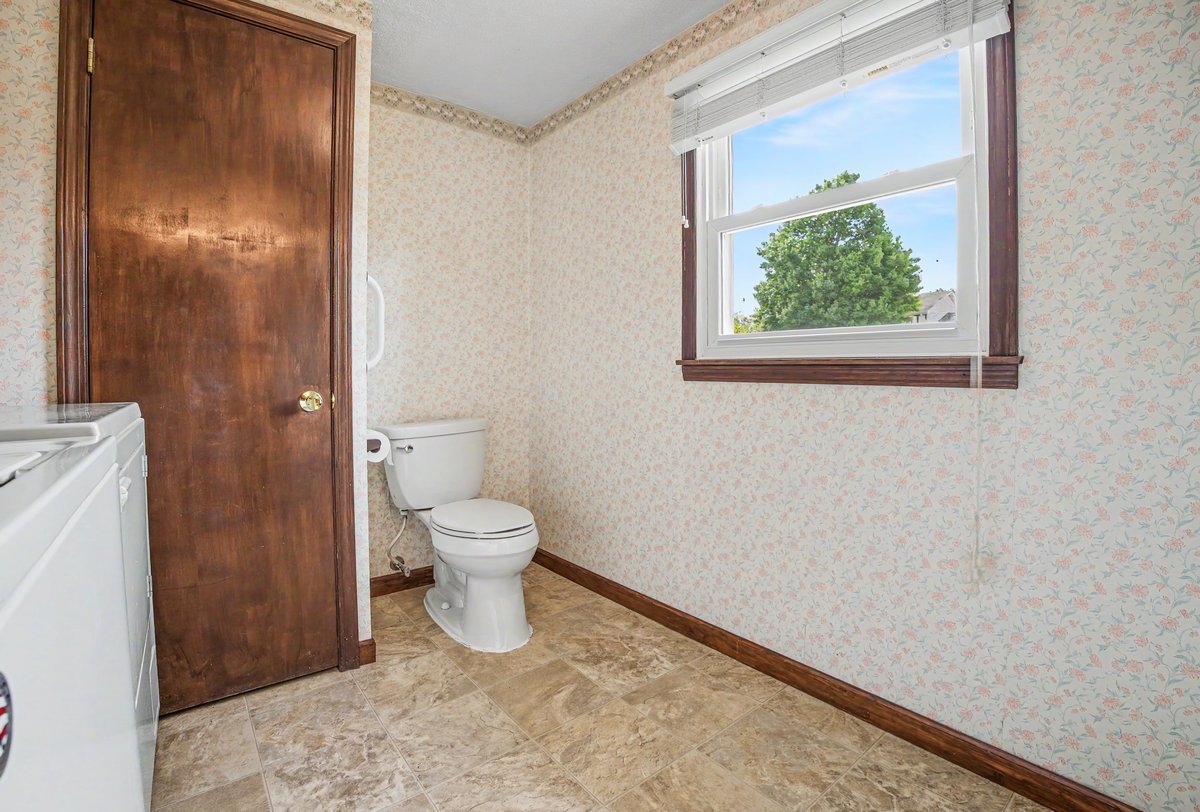 10 Imperial Drive